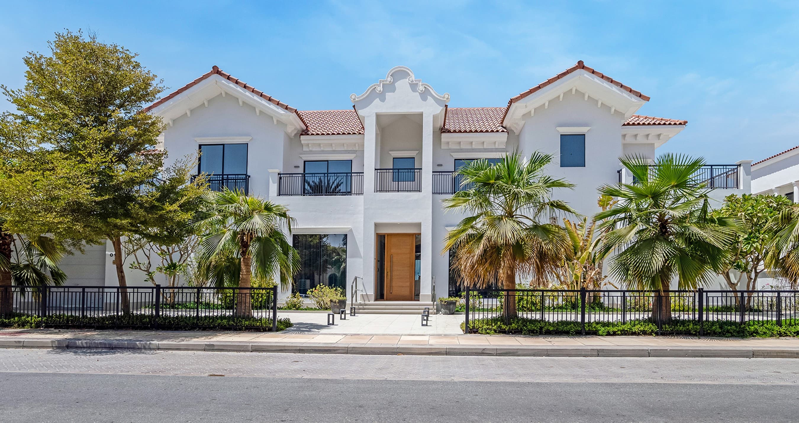 Villa Front